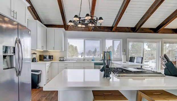 Lucerne Lake House - Ski Lease 30plus Days - Foto 2, Profilbild