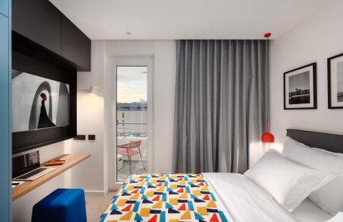 Urban Nook Design Apartments - Private Garage Parking - Foto 7