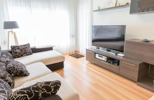 Apartamento Ria de Boo, Con patio privado - Foto 4