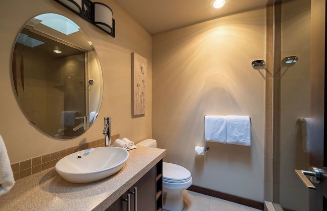 Sunrise Ridge Waterfront Resort - Photo 39