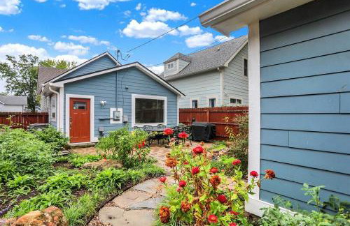 Prime location very close to downtown! - Photo 18