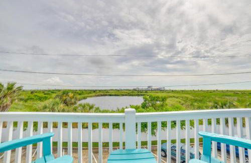 Bay View, Pool Access Romantic Galveston Retreat! - Foto 22