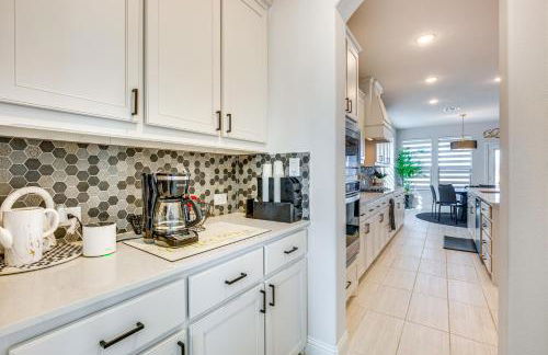 Game Room and Home Theater Retreat Near Omni PGA! - Foto 9