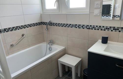 Beautiful 4 room apartment in La Rochelle - Foto 9