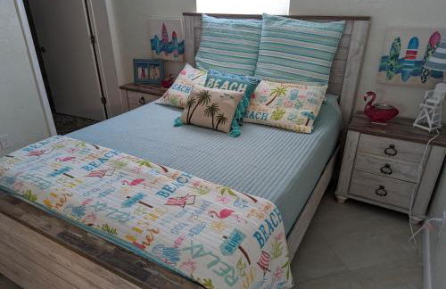 Beautiful Ormond Beachfront House! - Photo 17