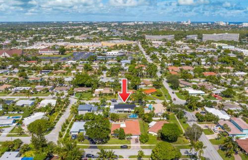 Delilas Chic 3 Bedroom 2 bath Abode with Heated Pool - Foto 46