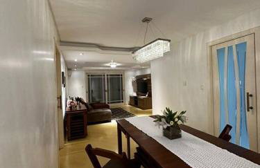 apartamento em bairro nobre suíte com ar condicionado e banheira com hidromassagem - Foto 10