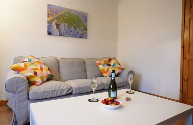 Captivating 4-bed House in Milton Keynes - Foto 35