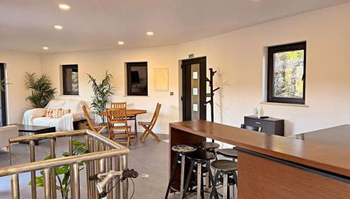 Riverfront House with Private Deck & Nature Views - Foto 4