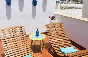 Duplex with private Rooftop and views - Photo 4