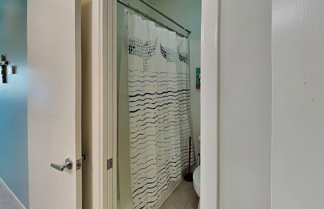 Pirates' View of the Sea - Foto 15