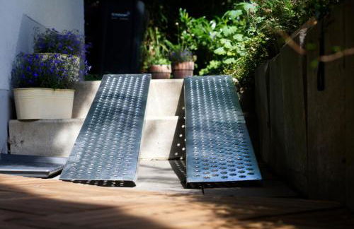 Souterrainwohnung mit großem Garten und Sauna - Photo 22