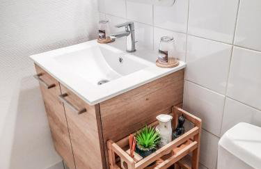 JOLI STUDIO AVEC PARKING ET NETFLIX - Proche du palais des exposition, du stade de Beaublanc et du Zenith - Foto 16