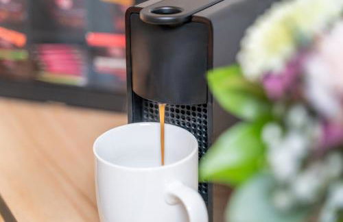 flair Apartment Stadtoase Fulda I private Sauna & Whirlpool I Balkon I 2x Parken I Kaffee I Highspeed WLAN I Disney plus - Foto 10