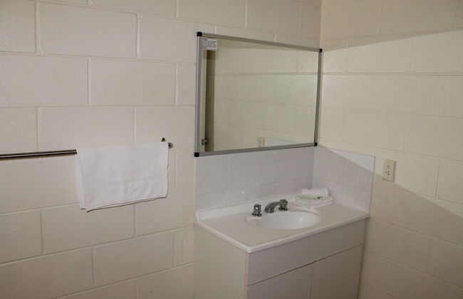 Oasis Inn Cairns - Photo 37