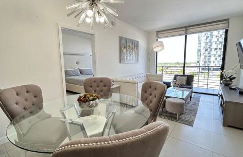 Resort Style Luxury Living in Doral, Miami - Foto 18