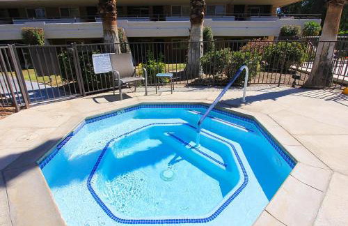 Upgraded Resort Condo in Palm Springs - Foto 22