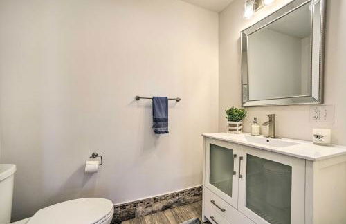 Modern-Chic Athens Home - Fish, Ski and Swim! - Foto 26