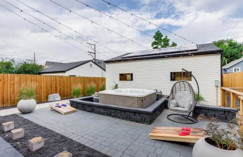 Zen Haus* Lavish Getaway w/ Gym, Sauna, Hot Tub - Foto 69