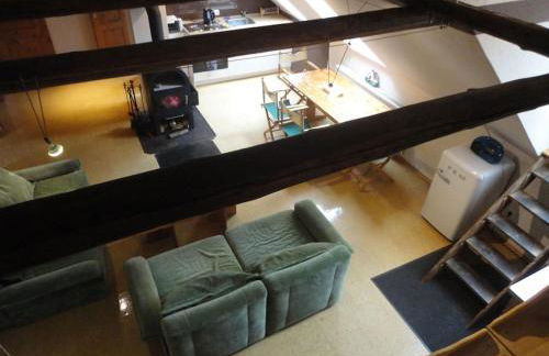 Dachwohnung im Fairhandelshaus - Foto 12