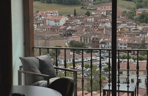 El Balcón de Potes - Foto 52