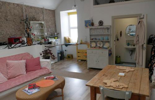 ‘Museum Loft’ Scotland’s Wee Hat Museum - Photo 14