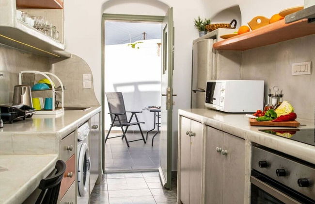 Astrea Suites Feggaropetra Cave House - Photo 64