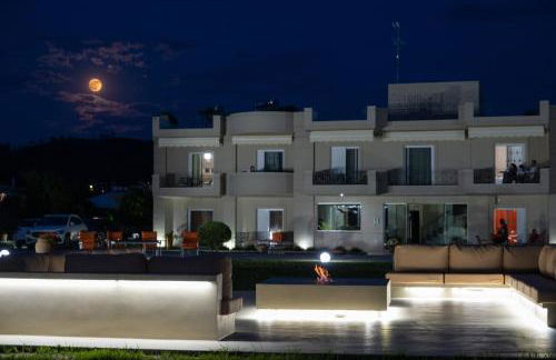 Apolonio Pefki Evia - Foto 48