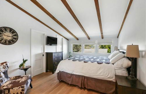 Private Wading Pool Home with Patio - Foto 28