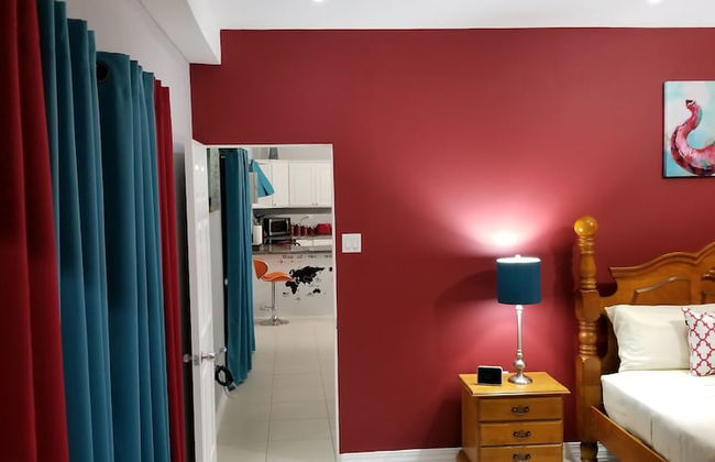 New Kingston Guest Apartment at Donhead - Foto 8