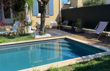 Gîte Lou Sabaï au pied des dentelles de Montmirail, piscine partagée - Photo 2