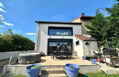 Agréable maison rénovée, en ville et au calme ! - Photo 22