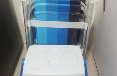 FLAT ACONCHEGANTE poucos min da praia - Foto 8