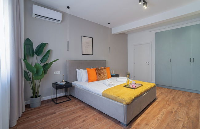 Playful & Trendy 2BR on Regina Elisabeta, Steps to Cismigiu Gardens | Bathtub & Boulevard Views - Foto 10