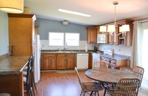 3BR Cottage Waterfront Wade Creek Fishing Boating - Foto 5