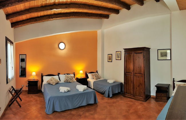 Azienda Agrituristica Le Chiuse - Foto 2