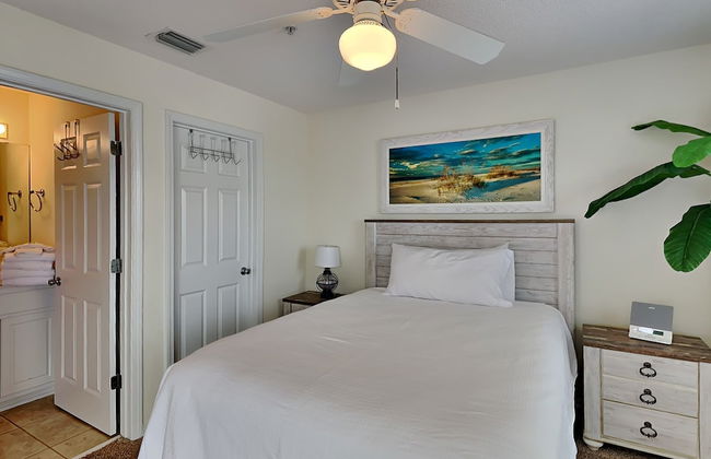 Gulf Island by SVR - Photo 11