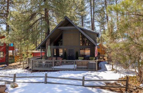 Stylish Cozy Cabin Retreat in Munds Park - Foto 32