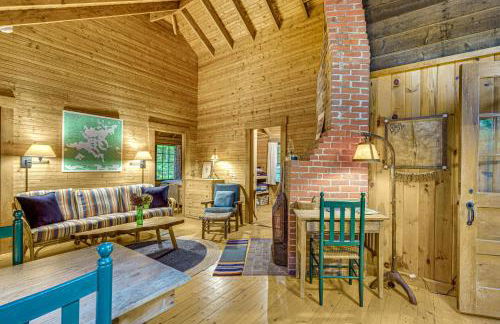 Rustic Cabin with Squam Lake Access and Fireplace! - Foto 2
