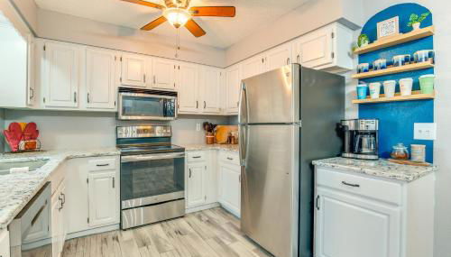 13 Mi to Arrowhead Stadium Blue Springs Home! - Foto 2