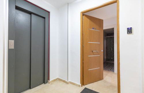 Penthouse Duplex in a 4 floors spanish house -8 min to center by Metro - Foto 42