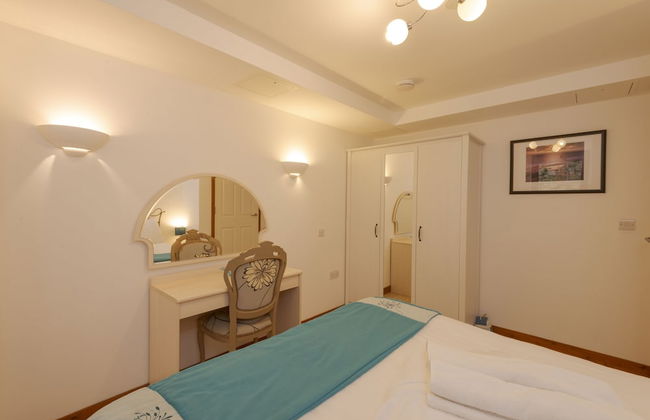 White Lodge Apartments - Foto 7