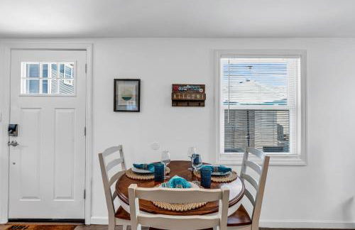 Perfect 2BR Hideaway Just 35 Blocks to Beach & Boards Fire Pit, Grill, Relax - Foto 12