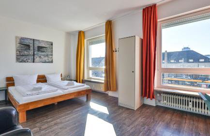 Spacious Flat 2nd Floor near station - Foto 12