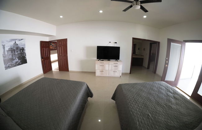 16, Suite With Jacuzzi - Photo 19