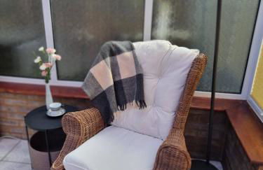 28 ExcellentStays - Heathrow - 5 Bedroom House - Foto 26