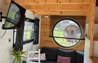 Tiny House mit Saunafass und Garten - Foto 38