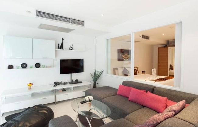 Sunset Plaza Karon by RESAVA - Photo 40