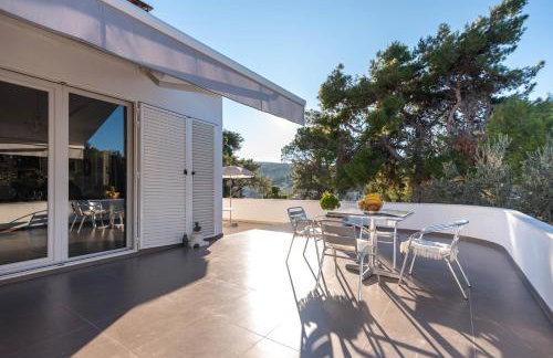 Amazing house W pool and big sunny terrace close to sea & beach - Photo 49