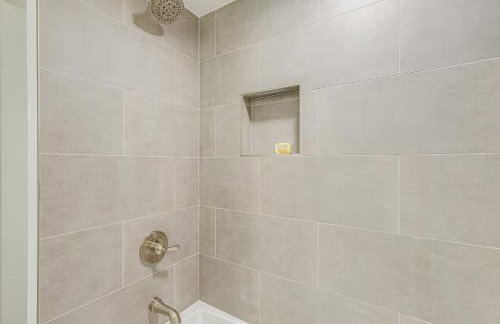 Spacious Home with Fenced Yard 6 Mi to Dtwn Denver! - Foto 26